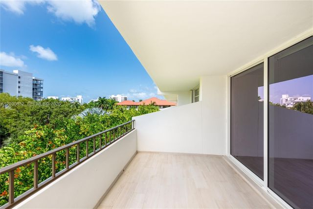 155 Ocean Lane Drive 403, Key Biscayne, FL 33149
