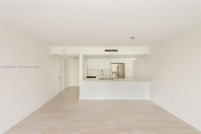 155 Ocean Lane Drive 403, Key Biscayne, FL 33149