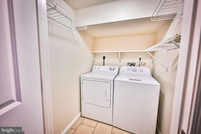 263 S ELLWOOD AVE, Baltimore, MD 21224