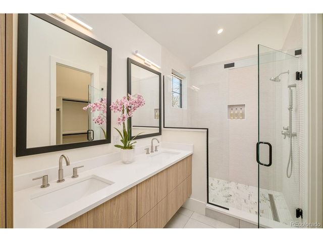 568 Cook St, Denver, CO 80206