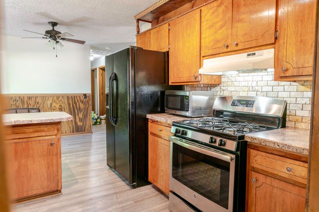 307 Highland Avenue, Monett, MO 65708