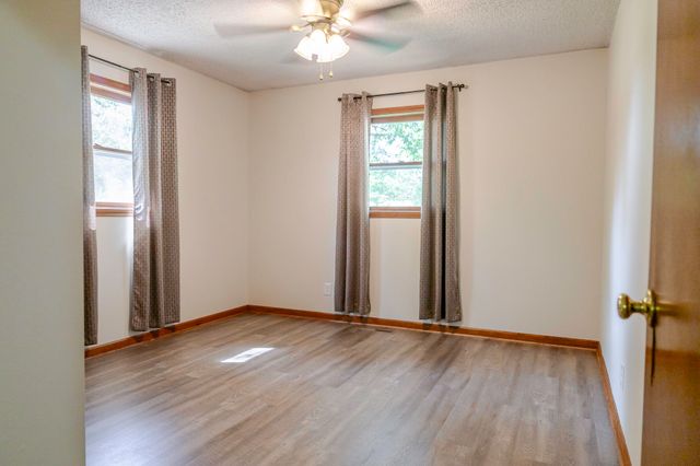 307 Highland Avenue, Monett, MO 65708