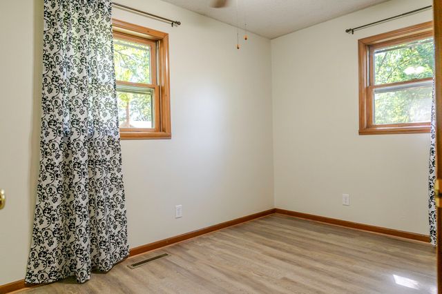 307 Highland Avenue, Monett, MO 65708