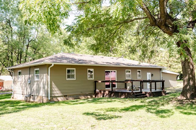 307 Highland Avenue, Monett, MO 65708