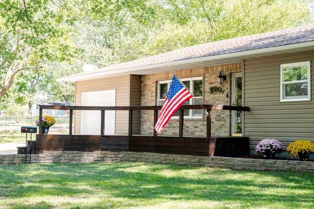 307 Highland Avenue, Monett, MO 65708