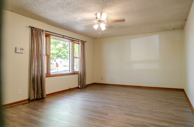 307 Highland Avenue, Monett, MO 65708