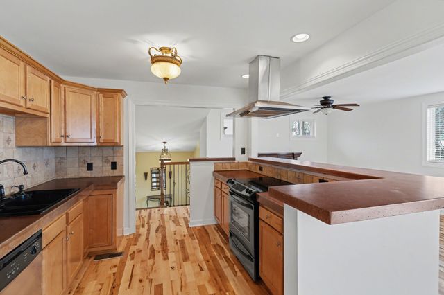 109 Shore Hill Cir, Hendersonville, TN 37075