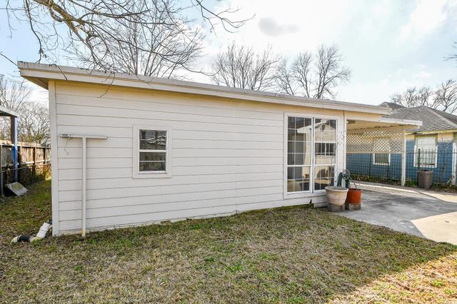 2237 Cromwell Street, Houston, TX 77093