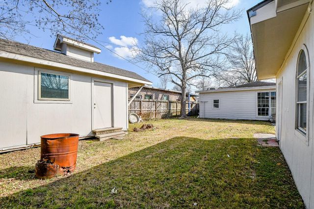 2237 Cromwell Street, Houston, TX 77093