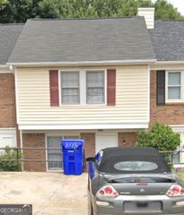 1665 SE Winchester Way, Conyers, GA 30013