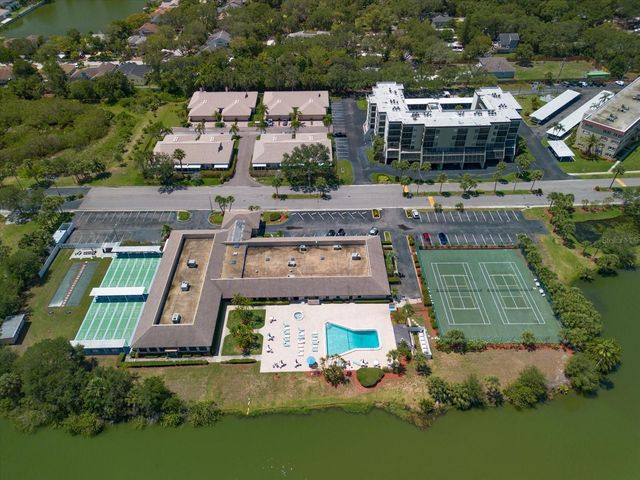 10037 62ND TERRACE N 1, St Petersburg, FL 33708