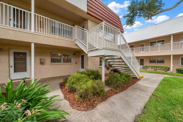 10037 62ND TERRACE N 1, St Petersburg, FL 33708