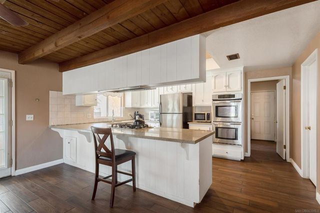 2910 Shadow Canyon Circle, Norco, CA 92860