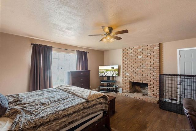 2910 Shadow Canyon Circle, Norco, CA 92860