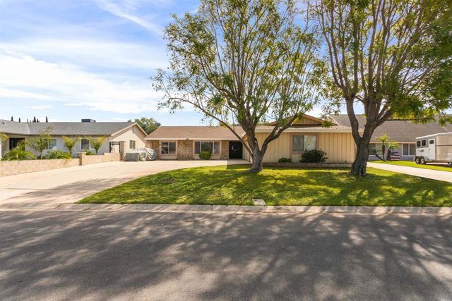 2910 Shadow Canyon Circle, Norco, CA 92860