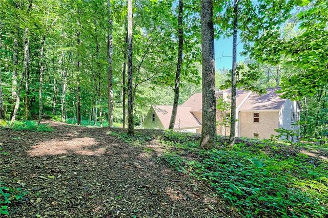 876 WHITETAIL Trail, Clayton, GA 30525