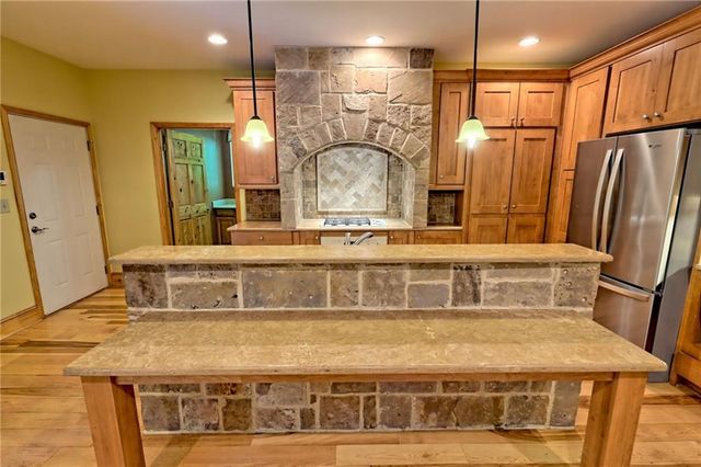 876 WHITETAIL Trail, Clayton, GA 30525