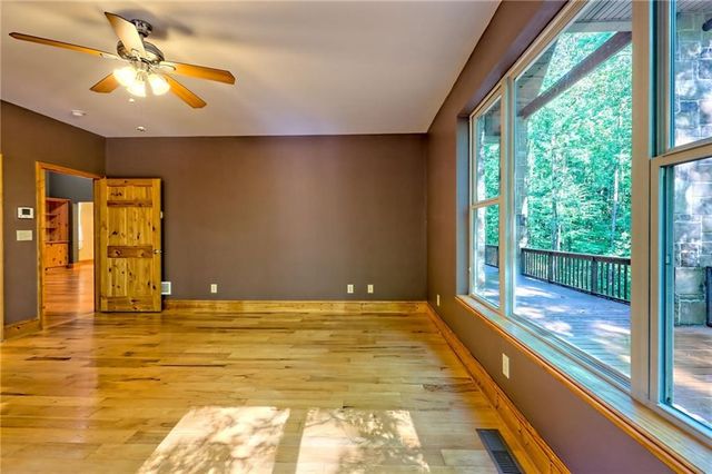 876 WHITETAIL Trail, Clayton, GA 30525