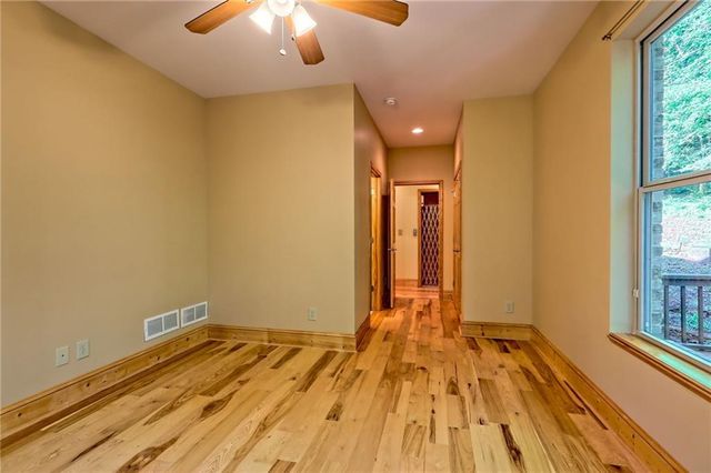 876 WHITETAIL Trail, Clayton, GA 30525