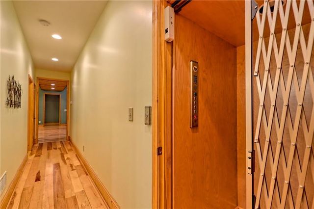 876 WHITETAIL Trail, Clayton, GA 30525