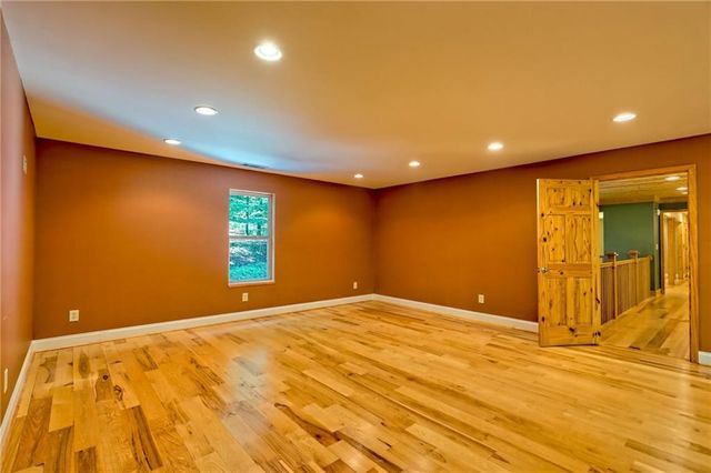 876 WHITETAIL Trail, Clayton, GA 30525