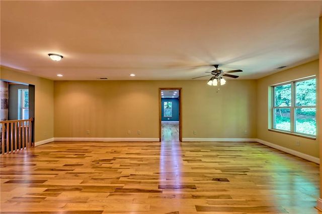 876 WHITETAIL Trail, Clayton, GA 30525