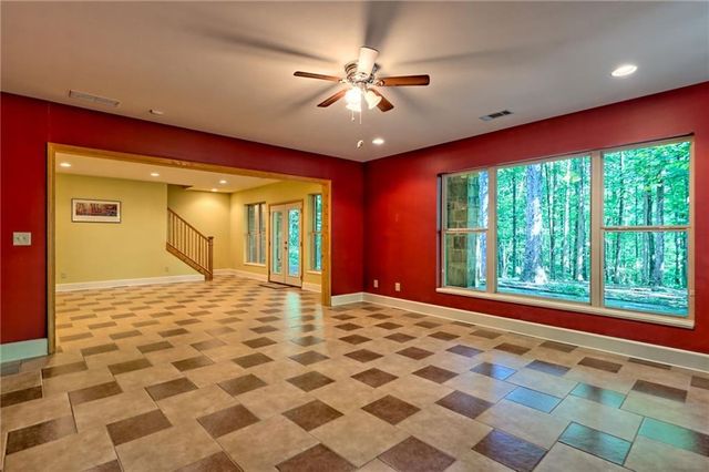 876 WHITETAIL Trail, Clayton, GA 30525