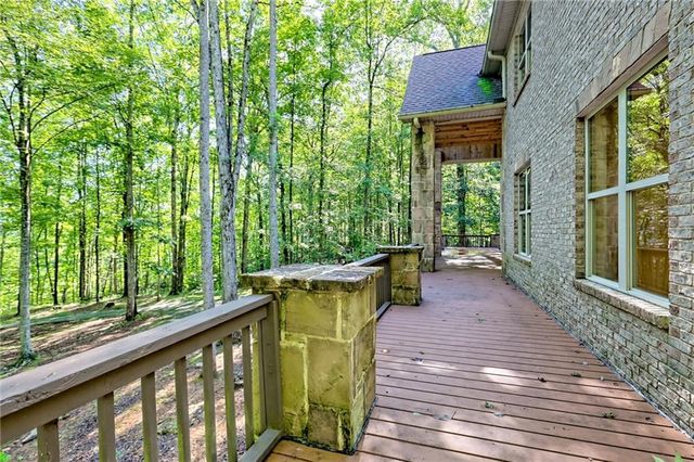 876 WHITETAIL Trail, Clayton, GA 30525