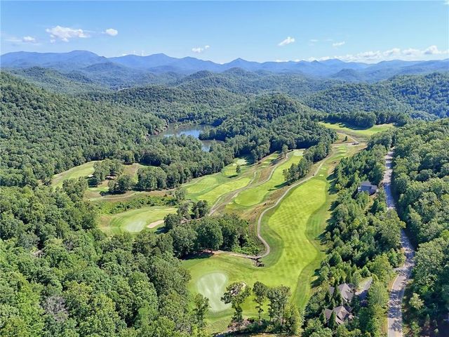 876 WHITETAIL Trail, Clayton, GA 30525