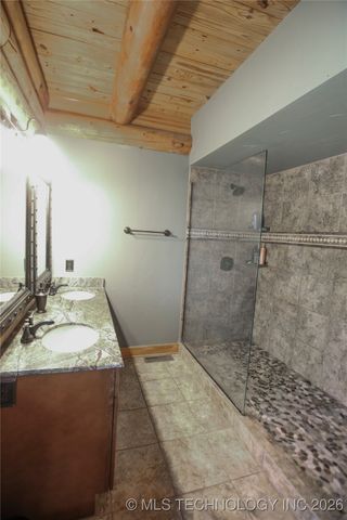 21854 E 947 Road, Vian, OK 74962