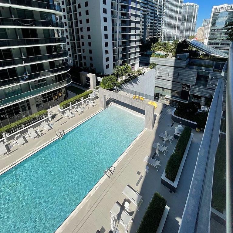 45 SW 9th Street 1407, Miami, FL 33130
