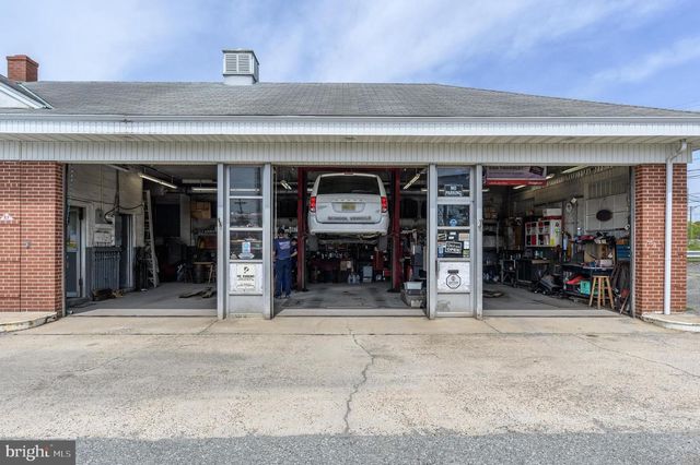601 JOHN F KENNEDY WAY, Willingboro, NJ 08046