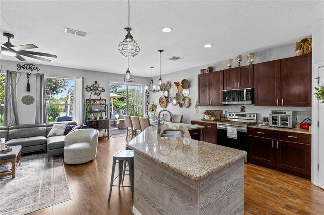 8126 CRUSHED PEPPER AVENUE, Orlando, FL 32817