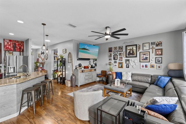 8126 CRUSHED PEPPER AVENUE, Orlando, FL 32817