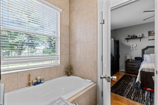 8126 CRUSHED PEPPER AVENUE, Orlando, FL 32817