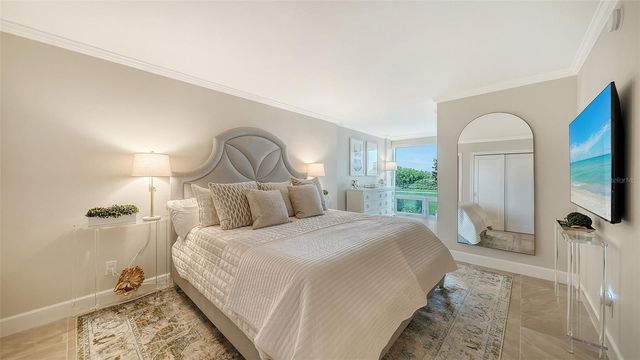 2425 GULF OF MEXICO DRIVE 1B, Longboat Key, FL 34228