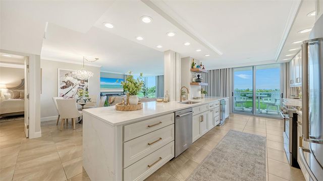 2425 GULF OF MEXICO DRIVE 1B, Longboat Key, FL 34228