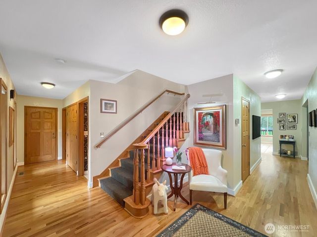 21829 210th Avenue SE, Maple Valley, WA 98038