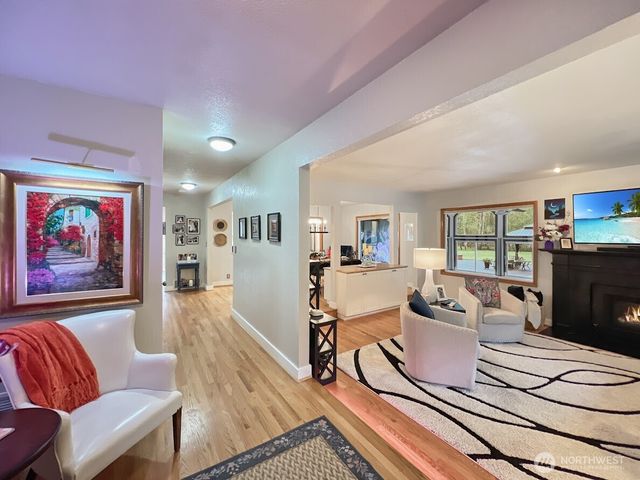 21829 210th Avenue SE, Maple Valley, WA 98038