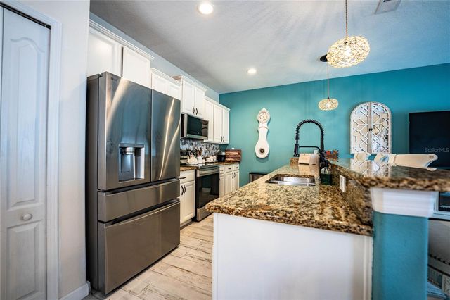 8972 CALIFORNIA PALM ROAD, Kissimmee, FL 34747