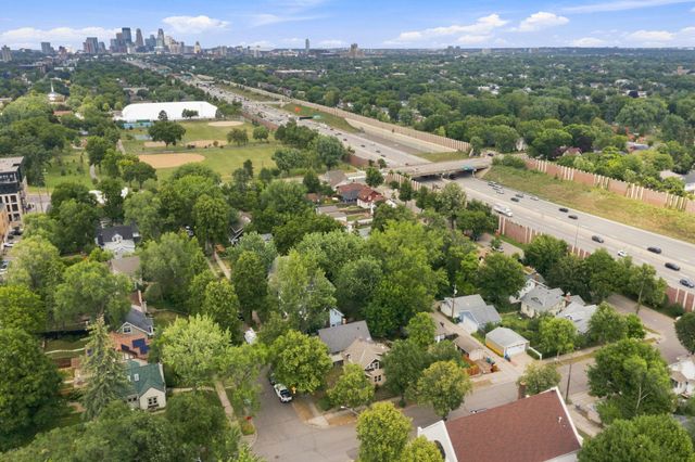 4255 1st Avenue S, Minneapolis, MN 55409