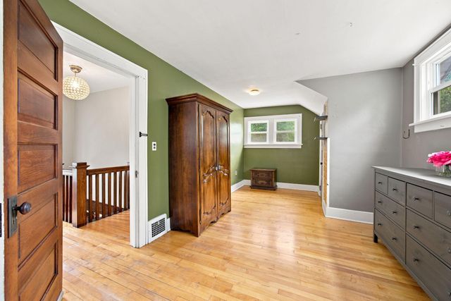 4255 1st Avenue S, Minneapolis, MN 55409