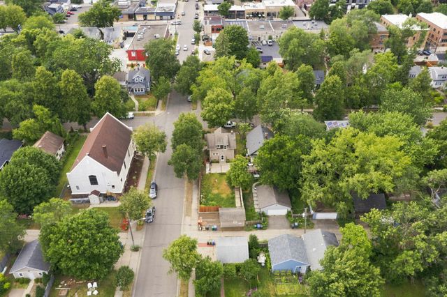 4255 1st Avenue S, Minneapolis, MN 55409