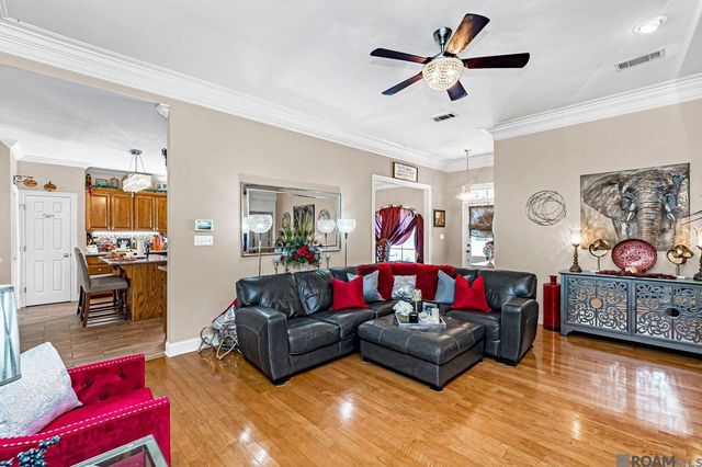 6497 Summerlin Dr, Zachary, LA 70791