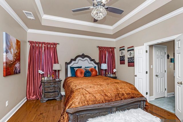 6497 Summerlin Dr, Zachary, LA 70791