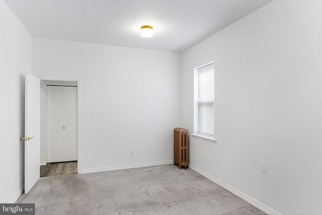 6000-02 S CRESCENT BLVD, Pennsauken, NJ 08109