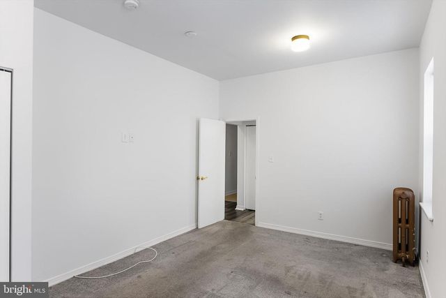 6000-02 S CRESCENT BLVD, Pennsauken, NJ 08109