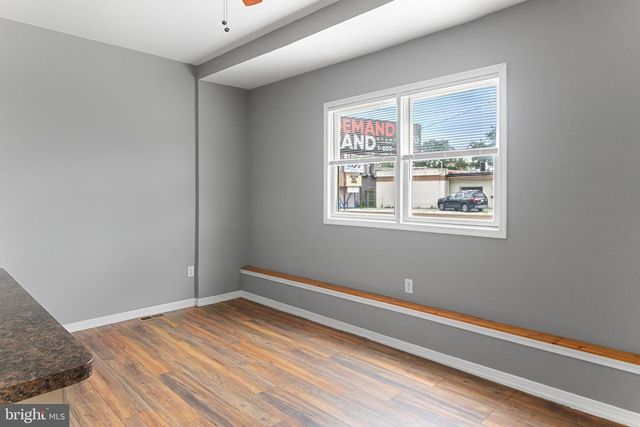 6000-02 S CRESCENT BLVD, Pennsauken, NJ 08109