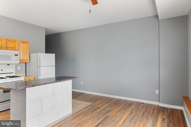 6000-02 S CRESCENT BLVD, Pennsauken, NJ 08109