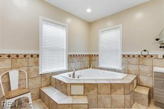 415 Lee ST, Hampton, VA 23669